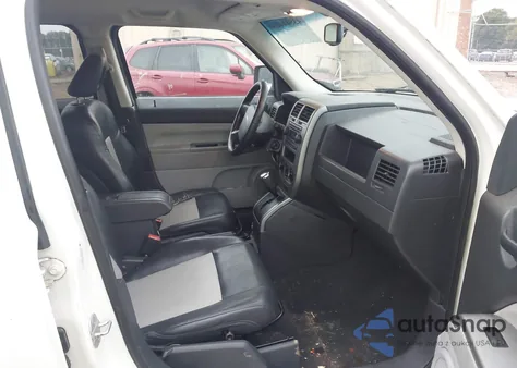 2007 Jeep Patriot Sport из США, поврежденный, VIN 1J8FF28WX7D395555